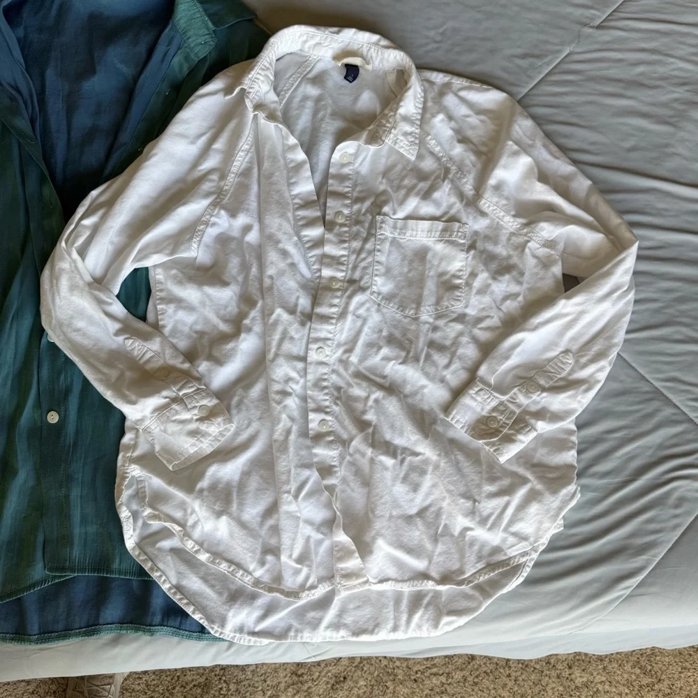 SHEIN Teal Button-Up Shirt and White Button-Up Shirt Beach Coverups Bundle